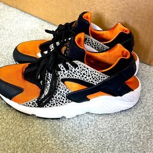Nike Huarache Run Safari